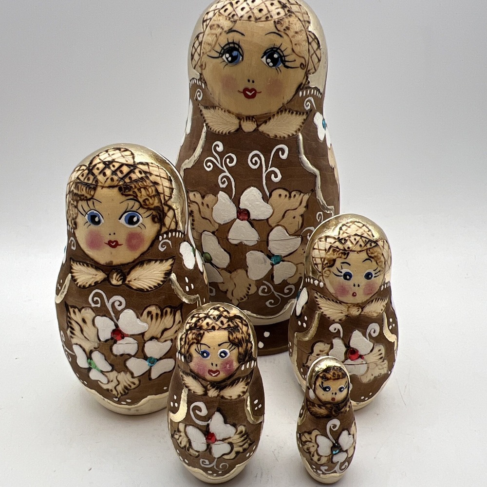 Russian Matryoshka 5 Carved Wooden Nesting Dolls Hand Painted Gold Foil Signed